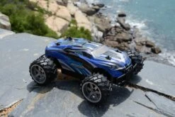 THOMAXX RADIOGRAFISCHE BESTUURBARE AUTO SCHAAL 1:16 X-TRUGGY SHADOW ASSASSIN RTR Blauw -Indoor Speelgoed Winkel 8719689408039 thomaxx rc auto blauw assassin speelactief.nl