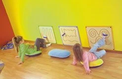 Houten Wandpaneel Voet & Hand Golf -Indoor Speelgoed Winkel beleduc wandpanelen voet hand 1