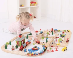 BigJigs BJT032 City Road & Rail Houten Treinbaan -Indoor Speelgoed Winkel bigjigs bjt032 city road and rail houten treinbaan 1