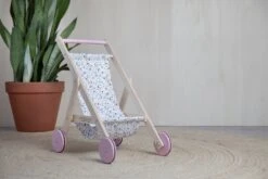 Little Dutch Poppenbuggy Spring Flowers 8 Little Dutch Poppenbuggy Spring Flowers -Indoor Speelgoed Winkel poppenbuggy little dutch pink flowers 2